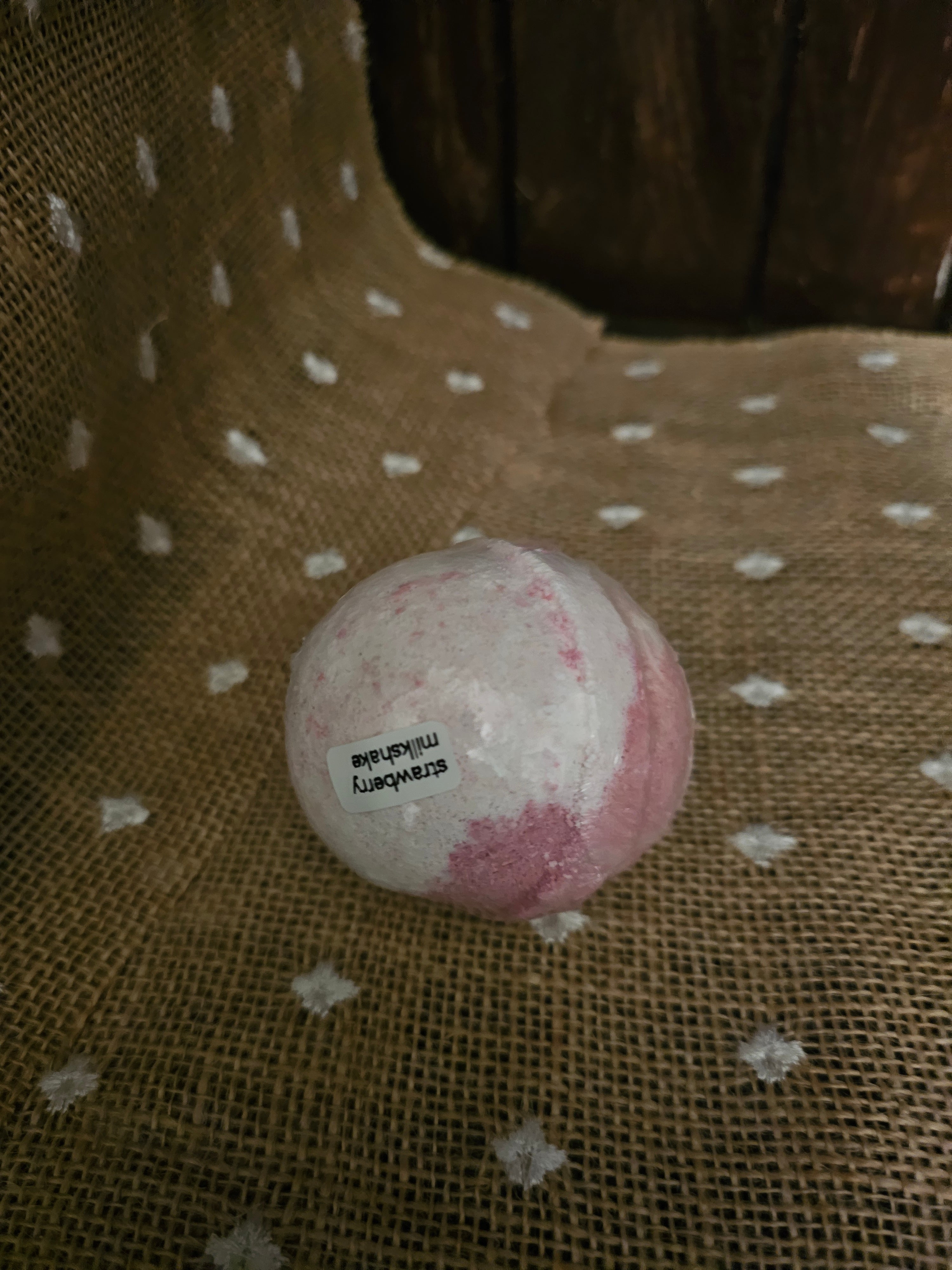 Strawberry Milkshake Large Bath Bombs